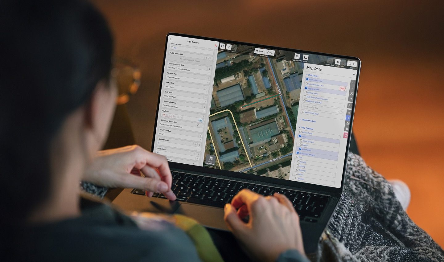 TomTom vertex map editor in use